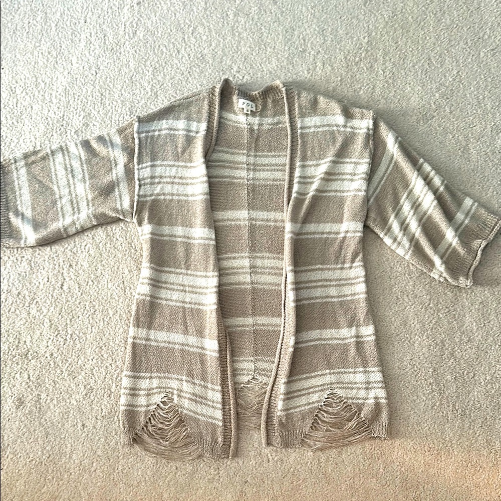 POL open cardigan. Tan and cream. 3/4 sleeves. NWOT